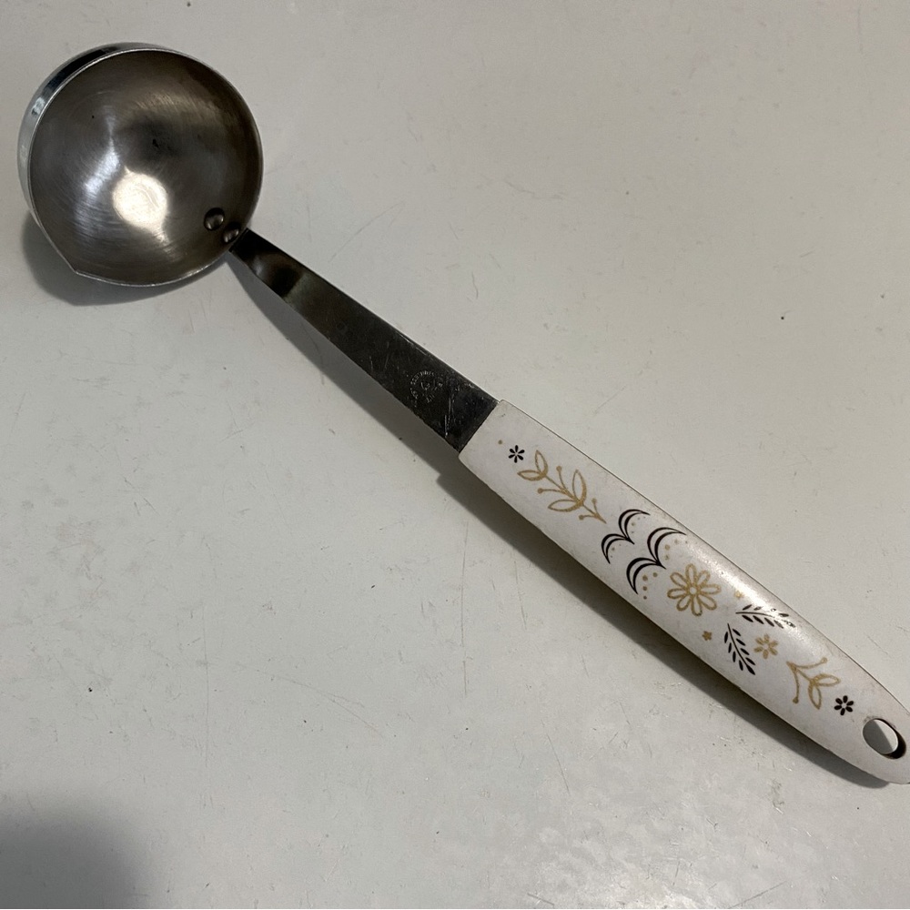 2 Vintage Flint Arrowhead Utensils